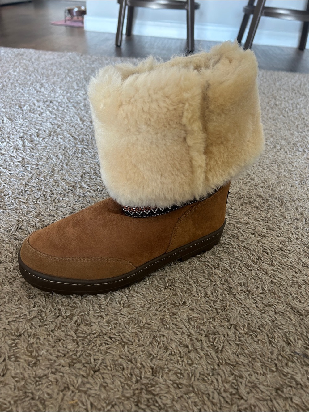 Uggs - Picture 3 of 6
